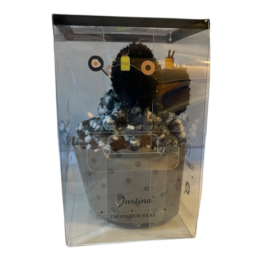 1 pair of cupcake socks in a clear packaging box with 'Justina' branding.