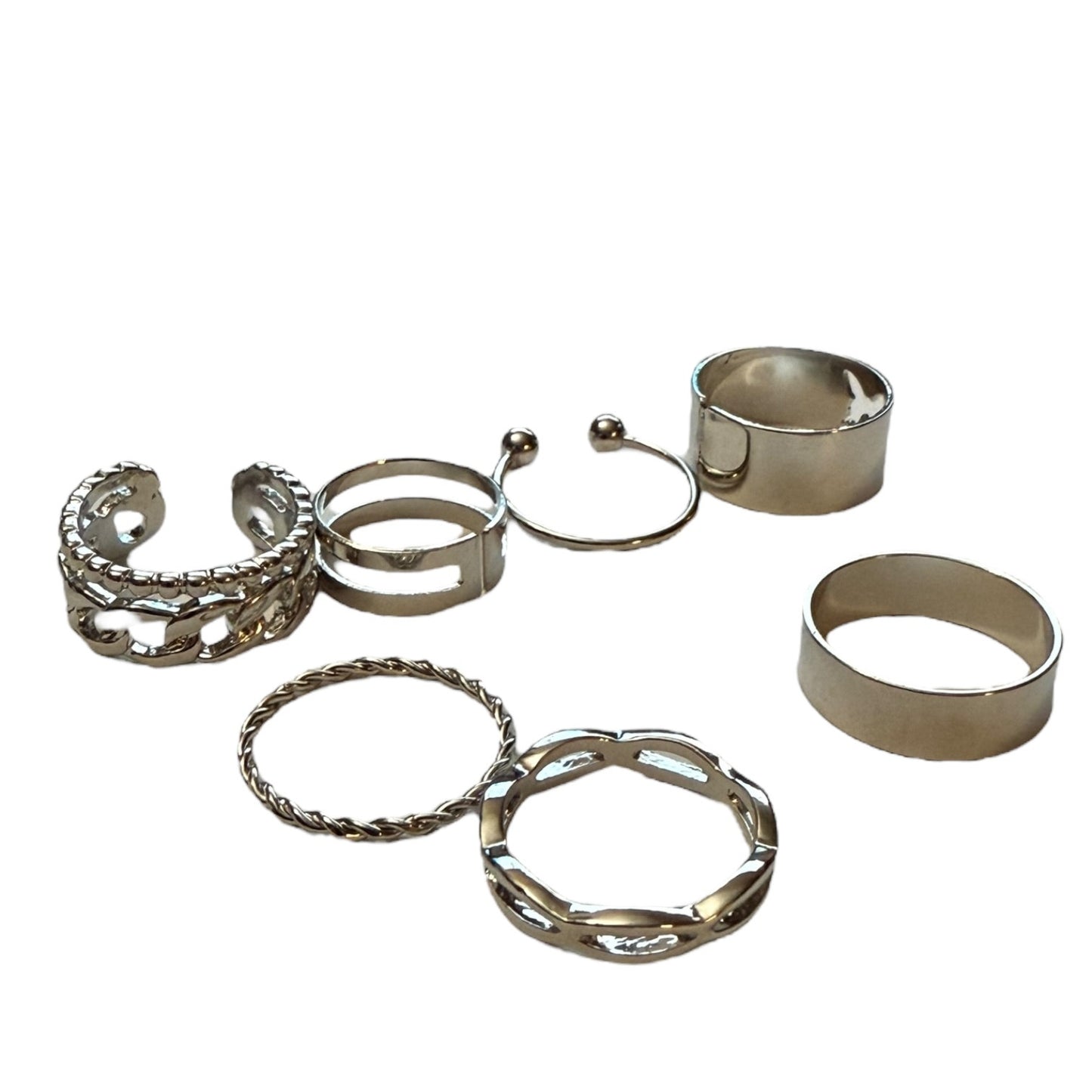 Front and back of ring set 2
