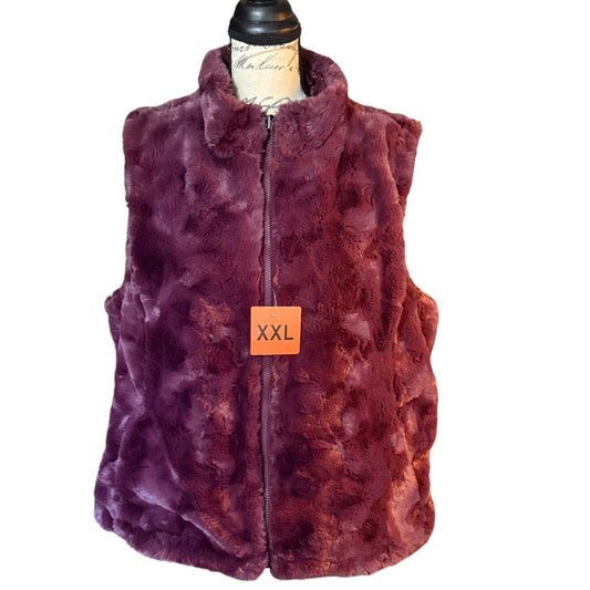 Front of fur vest on a mannequin with an 'XXL' label against a white background