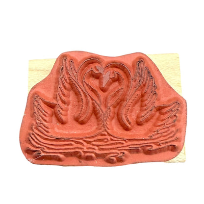 Das Deutsch Eck 2 Swans In Water Heart Love Wedding Rubber Stamp
