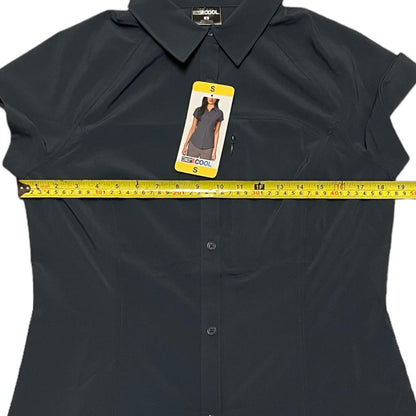 Gray shirt with a tag and measuring tape on a white background