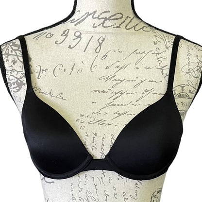 Victoria's Secret Pink Wear Everywhere Push Up Bra Size 32B