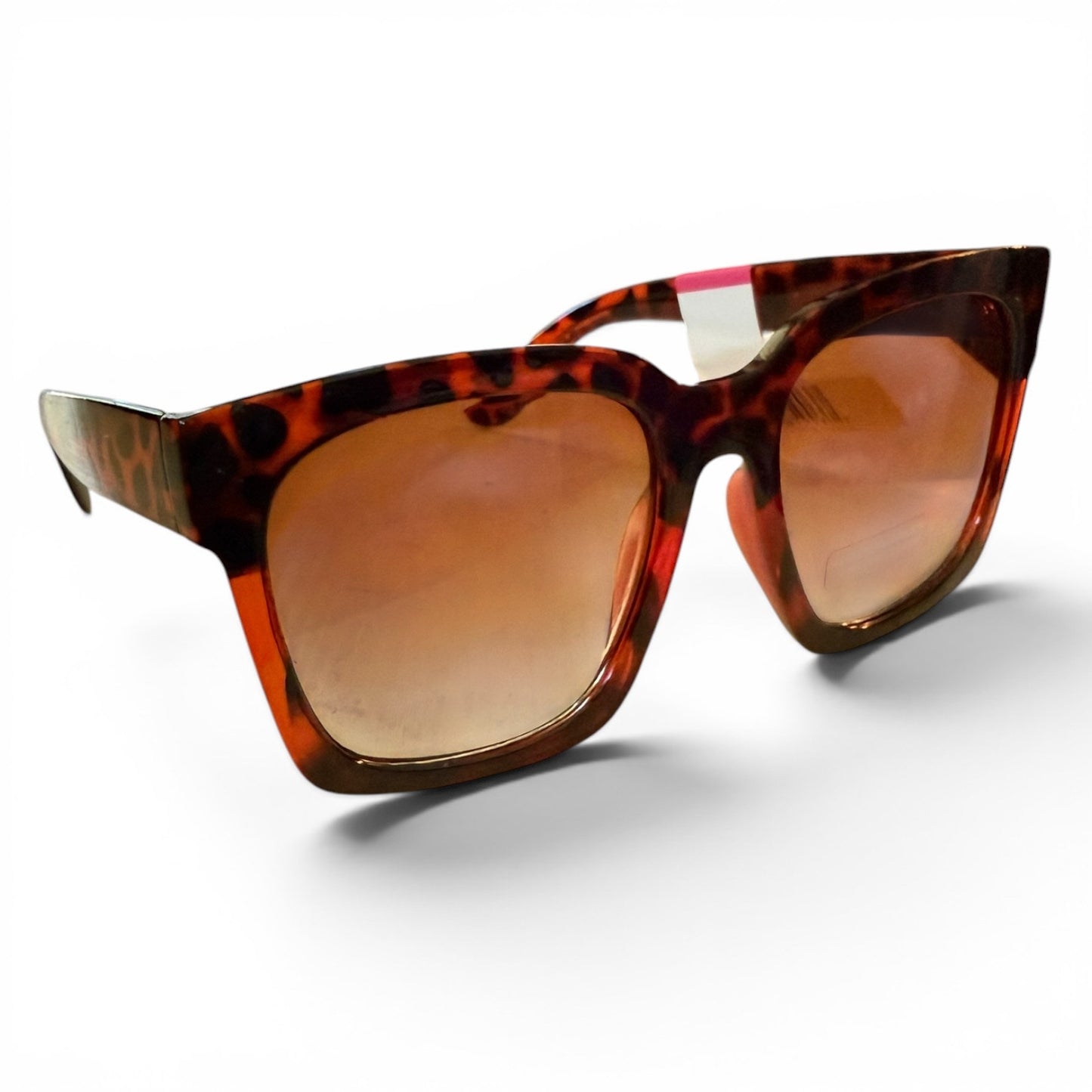Wide Frame Women's Tortoise Shell Sunglasses Ultraviolet Protection