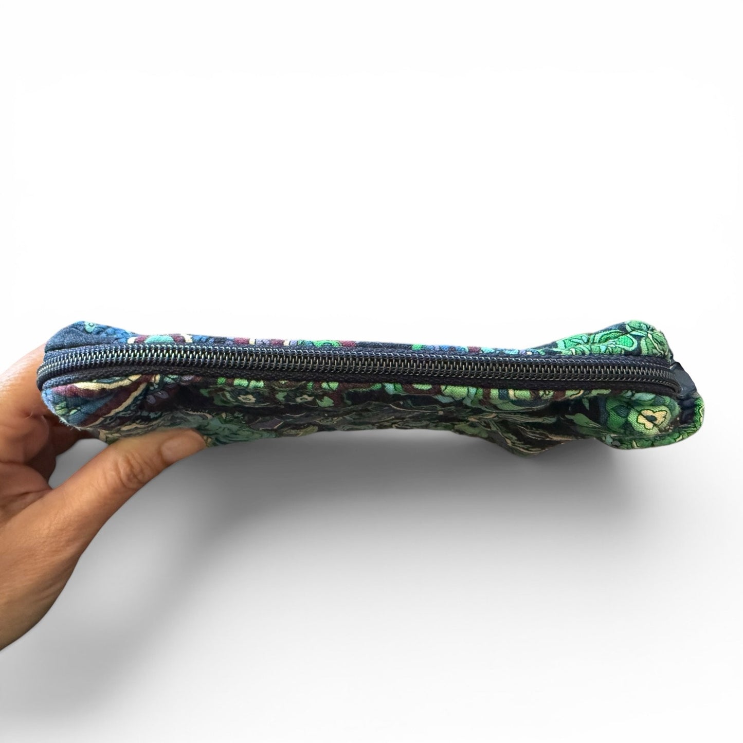 Vera Bradley Blue Rhapsody Paisley Lined Zipper Top Cosmetic Bag Pouch