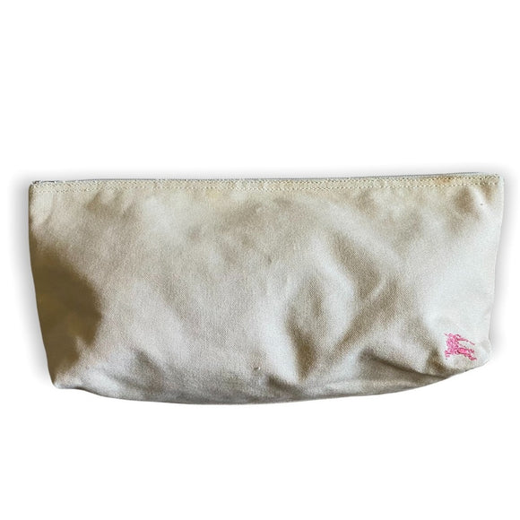 Front of pouch