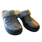 Front side of black slip on clarks  2