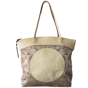Front of Coach purse