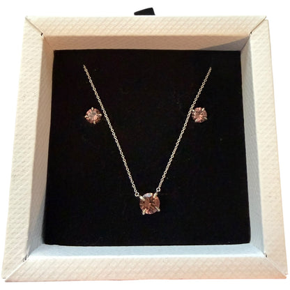 Jewelry set with necklace and earrings in a box