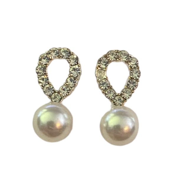 diamond pearl teardrop stud earrings