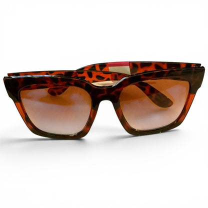 Wide Frame Women's Tortoise Shell Sunglasses Ultraviolet Protection