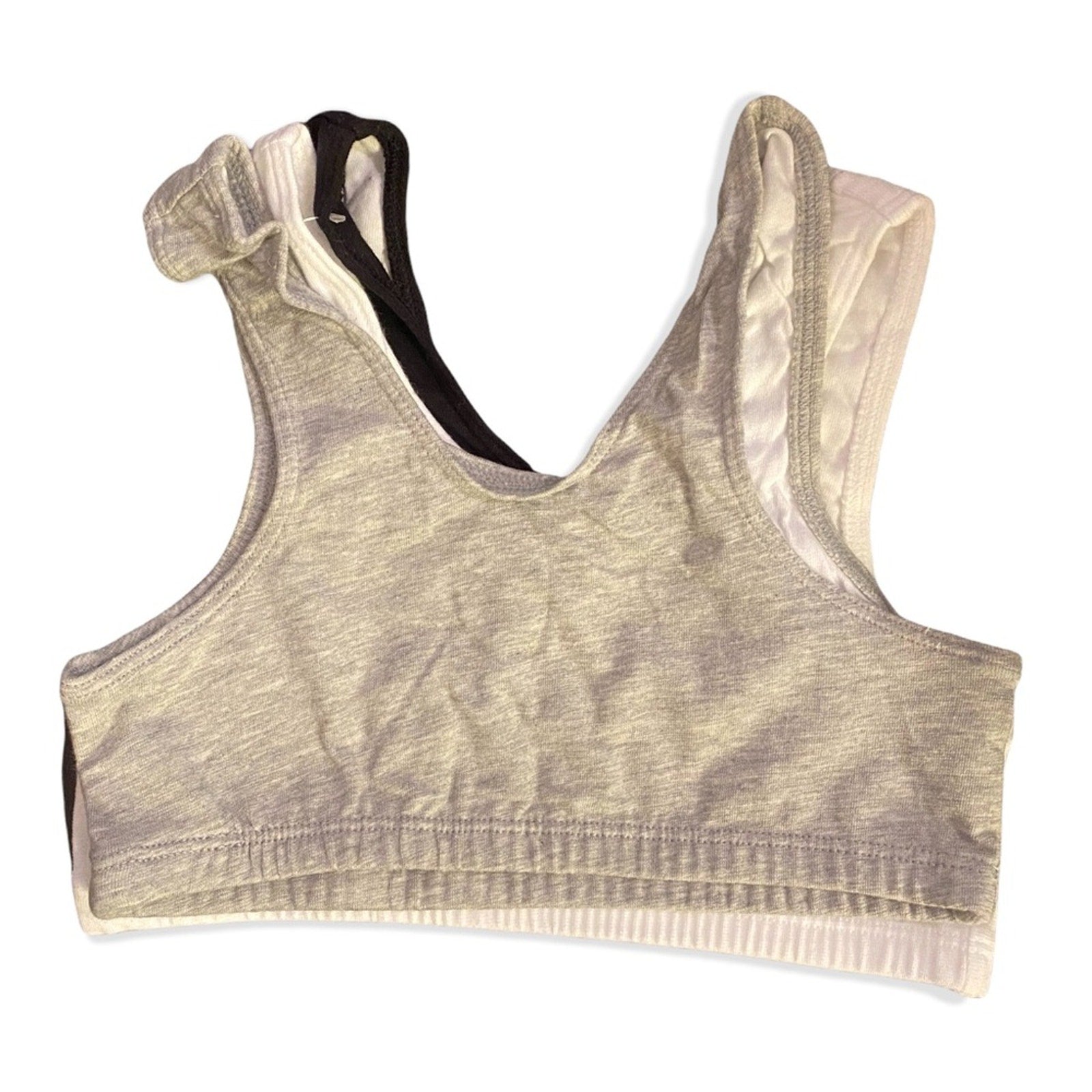 3 sports bra on a white background