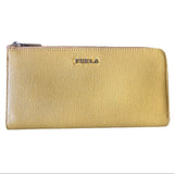 Front of wallet