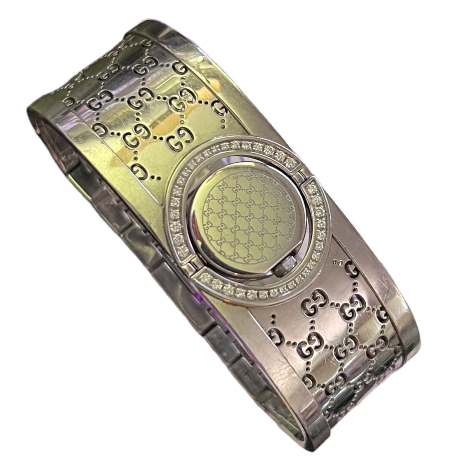 Back of face watch with GG patterns silver watch on a white background