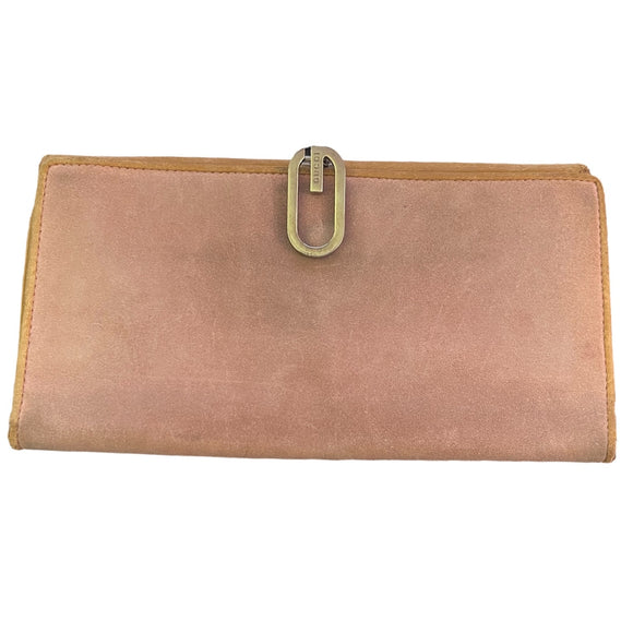 Front of wallet