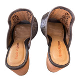 Top of blue hush puppies