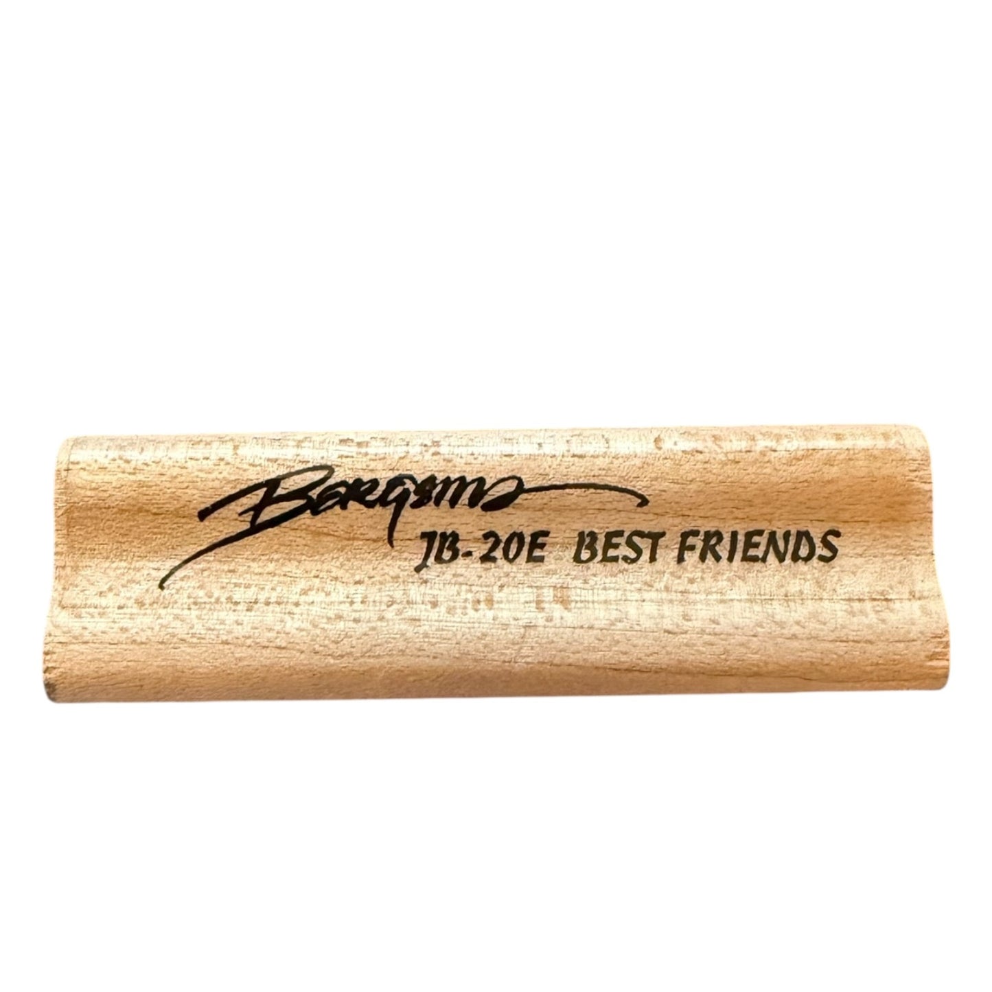 Wooden product with 'Bergamo' and 'JB-20E BEST FRIENDS' text on a white background
