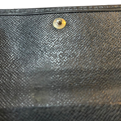 Rubbing on key chain