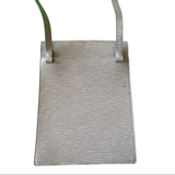 Close up back of epi purse