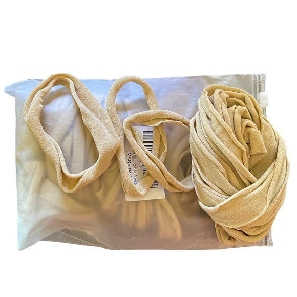 Nylon hair bands not in package