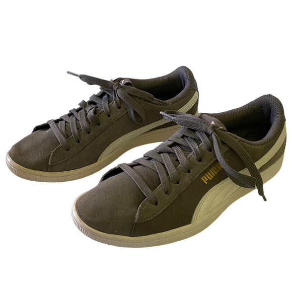 Front side of shoes 1