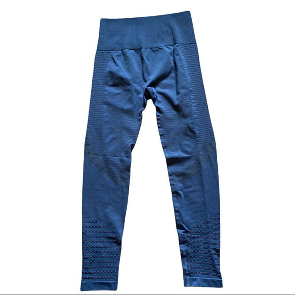 Front of blue leggings