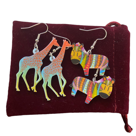 Set of 2 animal earrings with pouch