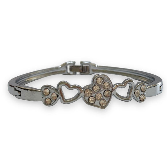 Front of bracelet