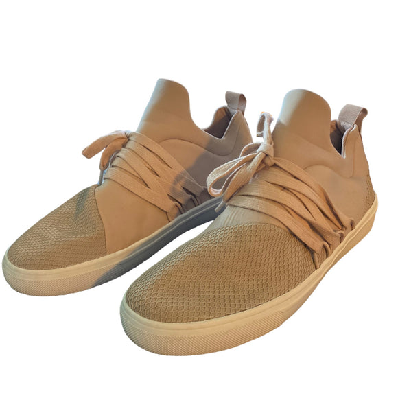Front side of shoes 1