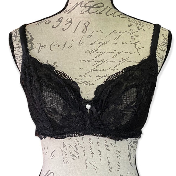 Front of black lace bra