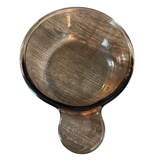 Glass Vision corning dish top view on a white background