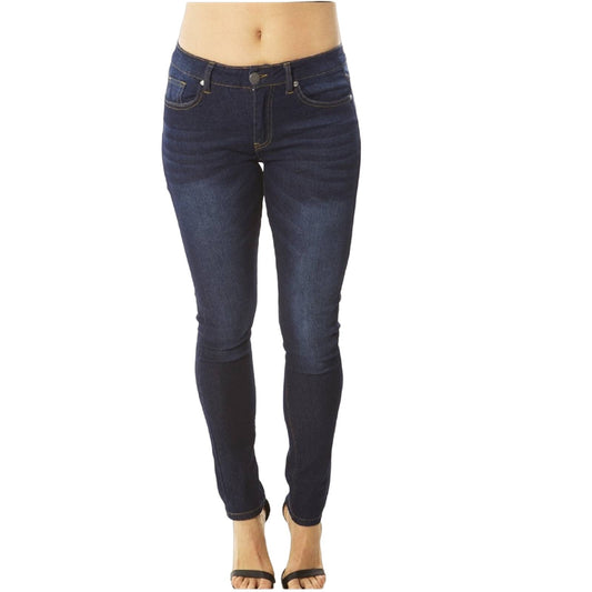 A pair of blue skinny jeans with front and back pockets, displayed on a model without showing the upper part of the body.